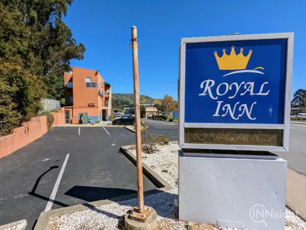 Royal Inn Main image