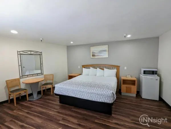 Royal Inn 7